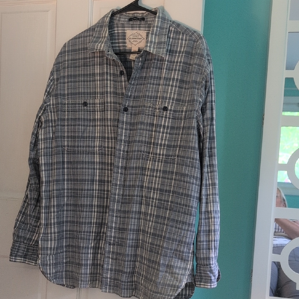 St. Johns Bay Men's Blue Plaid Button-Up Shirt